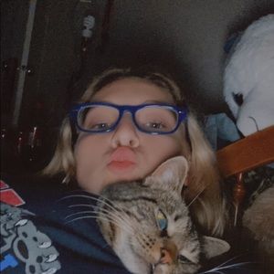 Meet your Posher, Alysen